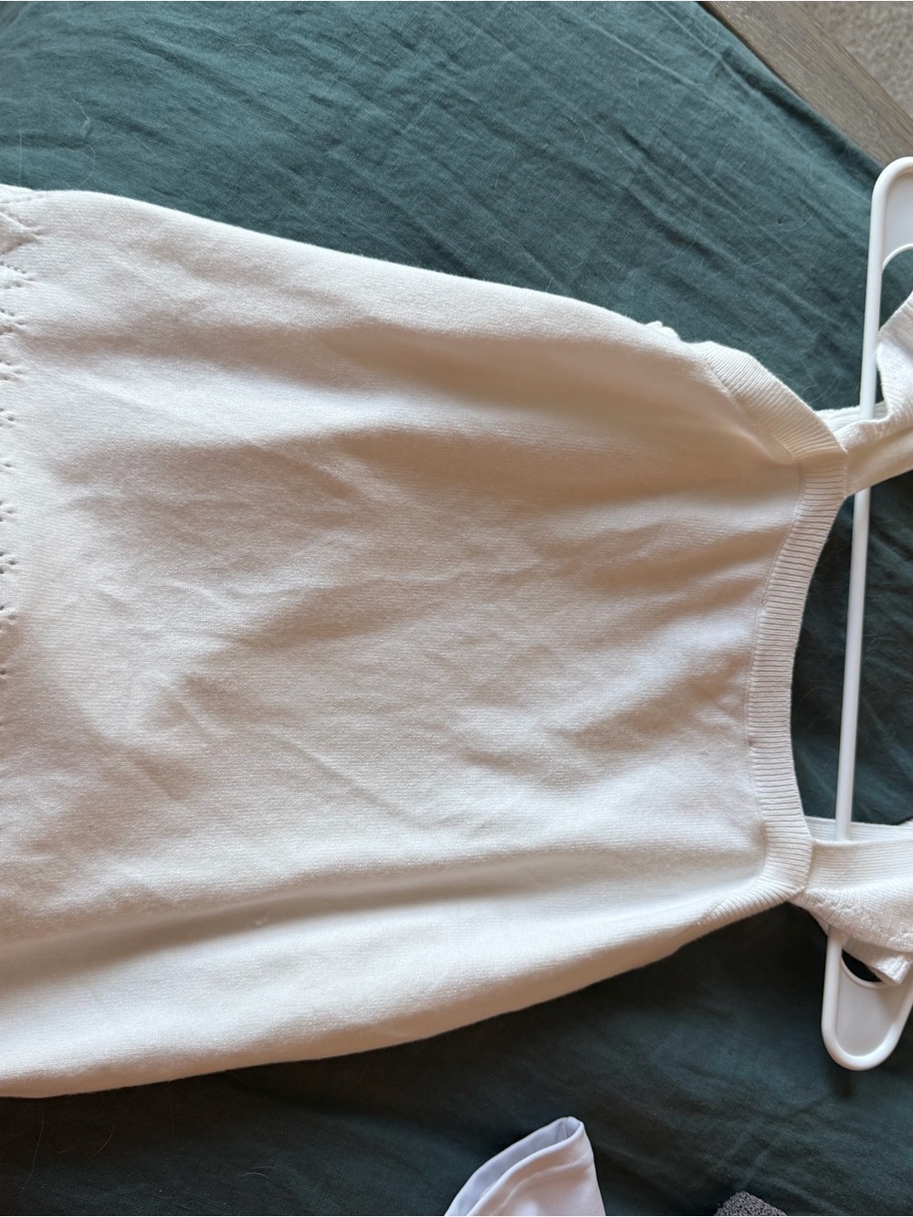 LOFT Cream Ruffled Knit Tank - Picture 2 of 4